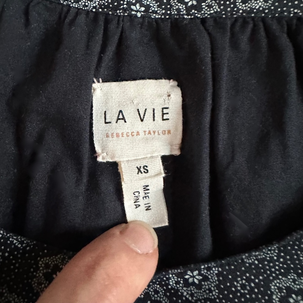 La Vie Rebecca Taylor Violette Floral Poplin Belted Top - Picture 5 of 7